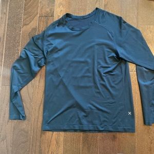 Lululemon long sleeve shirt